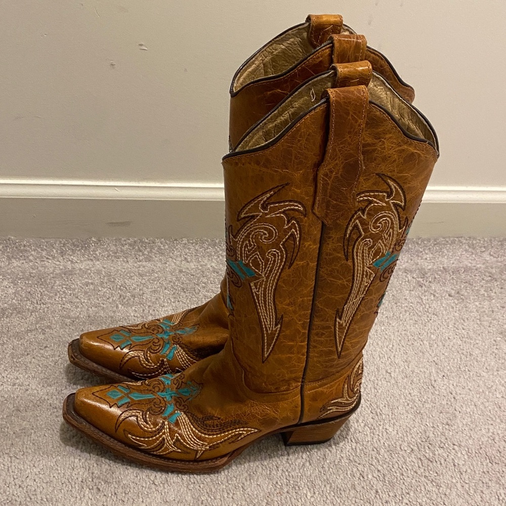 Circle G Brown and Turquoise Heeled Boots
